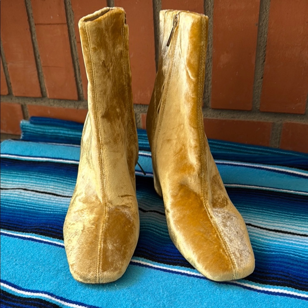 Gold Velveteen Ankle Booties with  a Streamlined Design